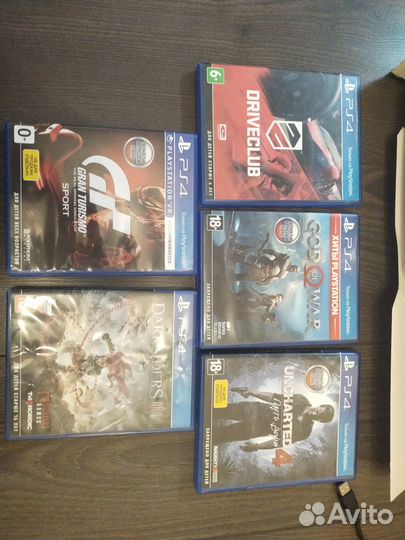 Sony playstation 4
