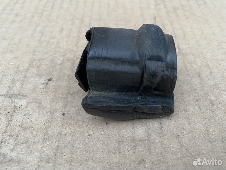 Уплотнитель двери Audi A4 B5 8D0867382