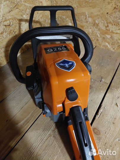Продам бензопилу holzfforma G255
