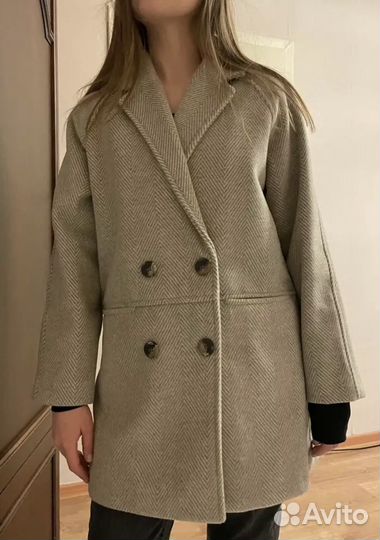 Пальто женское демисезонное 42 размер