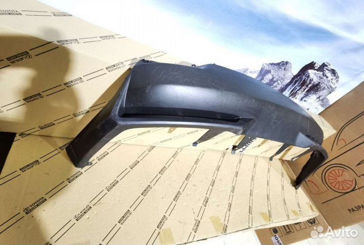 Юбка бампера задняя Lexus Nx