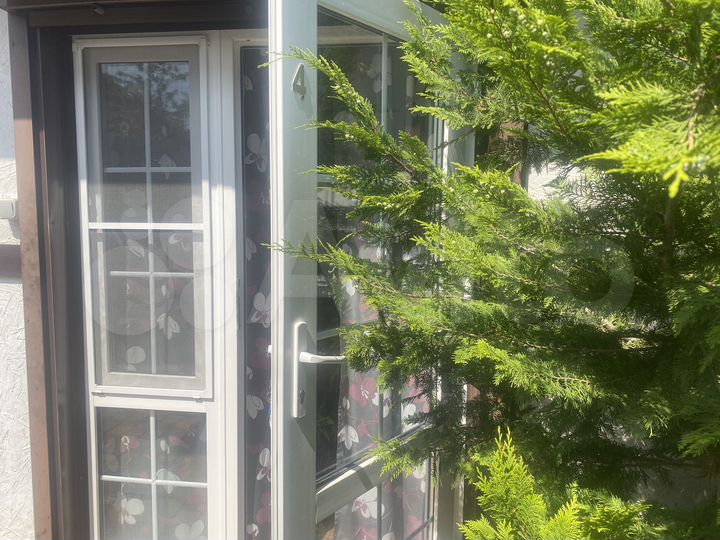 Дом 33 м² на участке 4 сот.