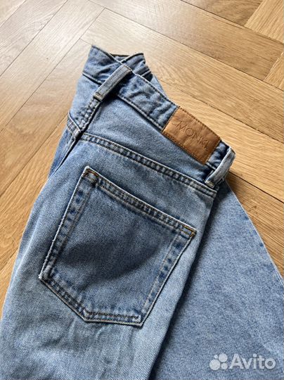Джинсы monki 26