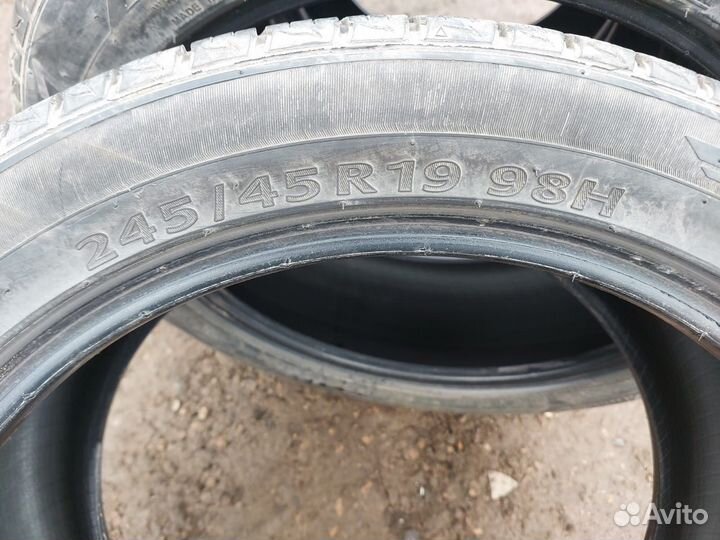 Kumho Grugen Premium 245/45 R19