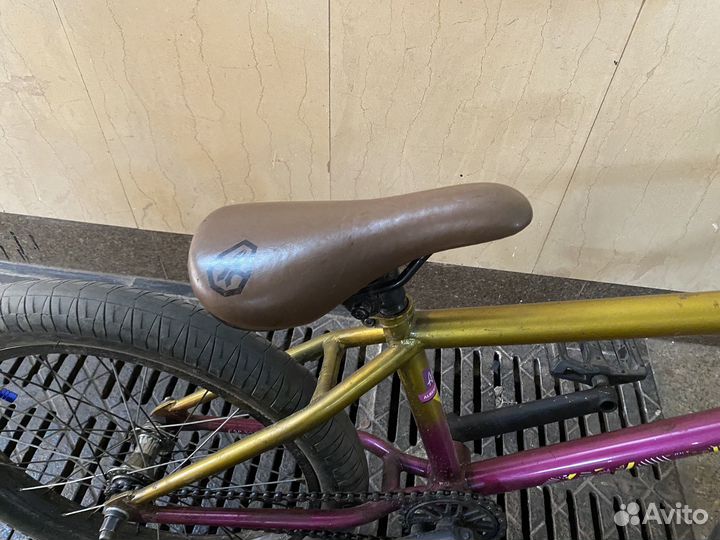 Трюковой велосипед бмх