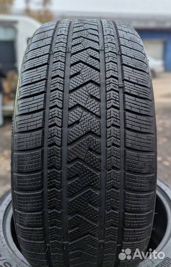 Tourador Winter Pro TSU1 275/40 R21 и 315/35 R21 111V