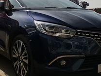 Renault Grand Scenic 1.6 AMT, 2018, 101 500 км, с пробегом, цена 1 800 000 руб.