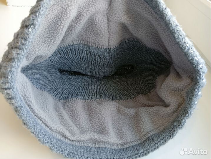 Зимняя женская шапка