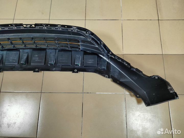 Geely Atlas Бампер передний (нижняя часть)