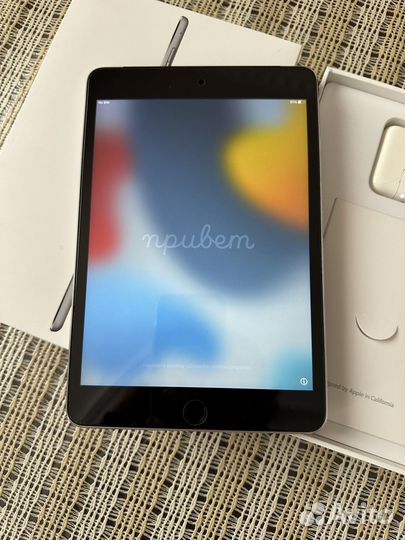 iPad mini 4 128gb cellular