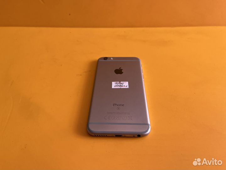 iPhone 6S, 16 ГБ