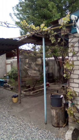 4-к. квартира, 58 м², 1/1 эт.