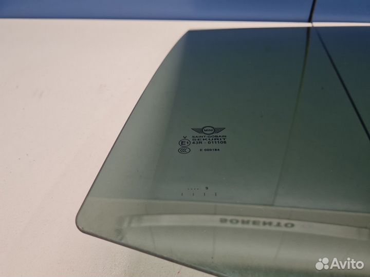 Стекло двери задней левой Mini Clubman F54 2015-20