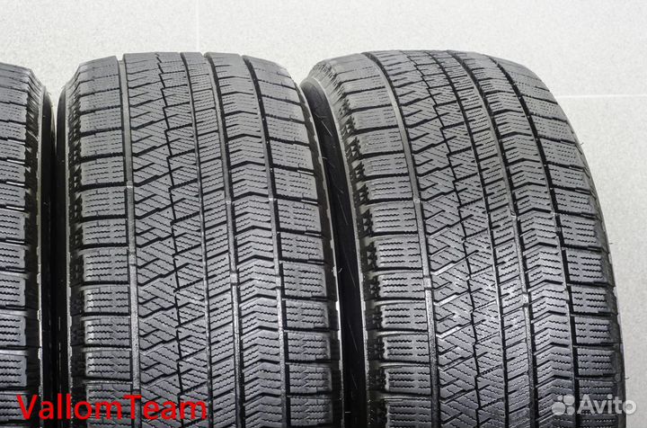 Bridgestone Blizzak VRX2 225/50 R18 95Q