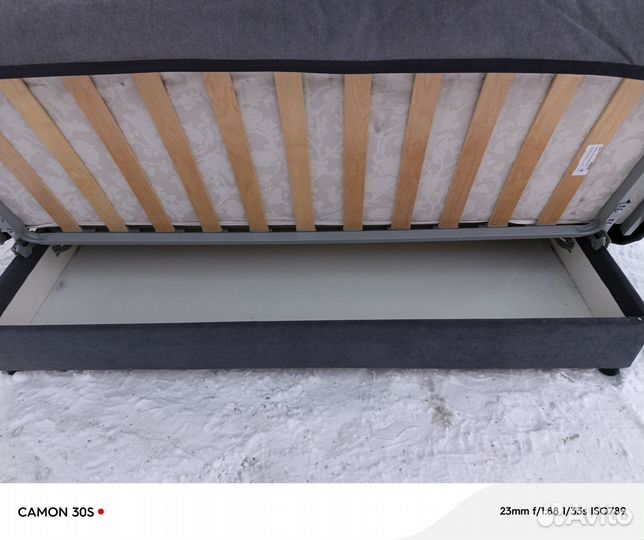 Диван книжка