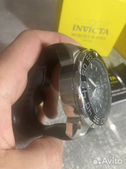 Часы мужские Invicta