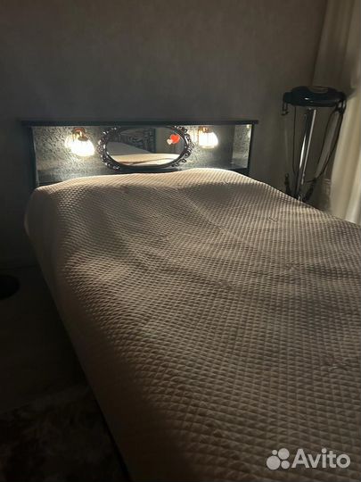 Кровать 140х200 комод бу производство корея