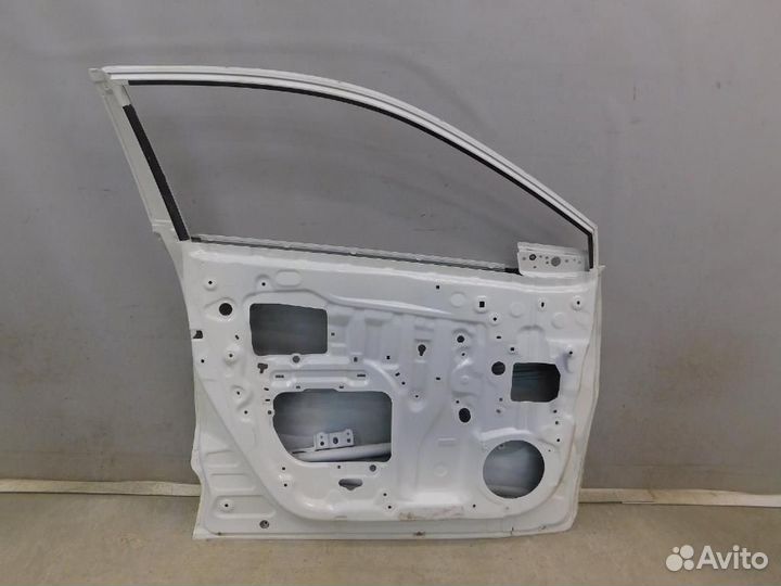 Дверь передняя левая Toyota C-HR