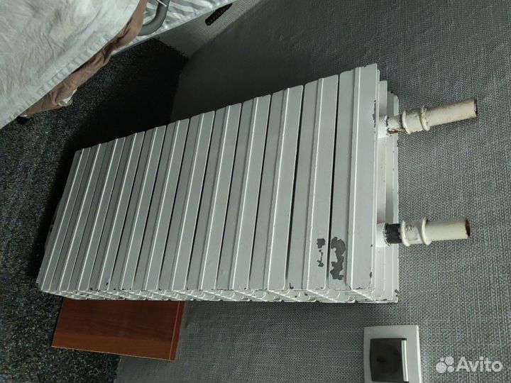 Алюминиевая батарея бу 12 секций