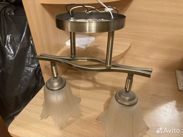 Светильник потолочный