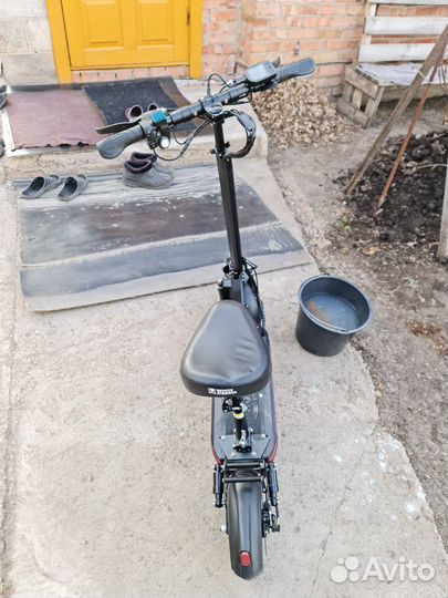 Электросамокат White Siberia Luna 800W