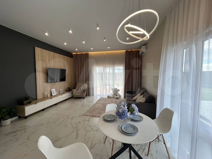 Дом 105 м² на участке 8 сот.