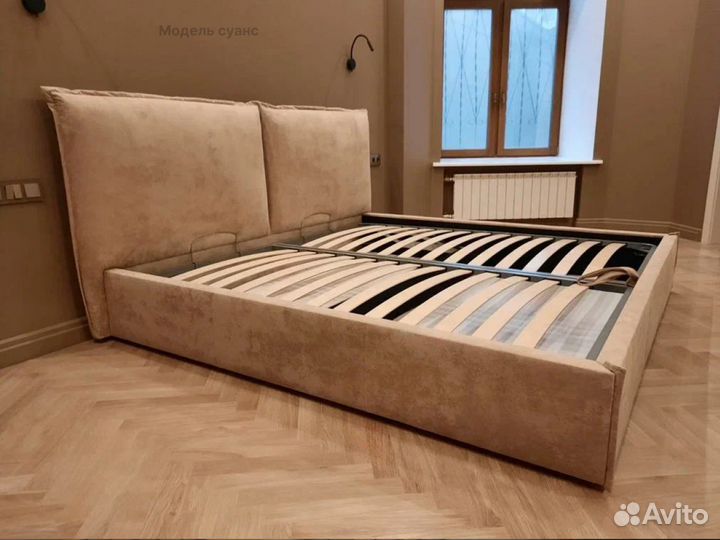Кровать двухспальная мягкая в стиле лофт Loft
