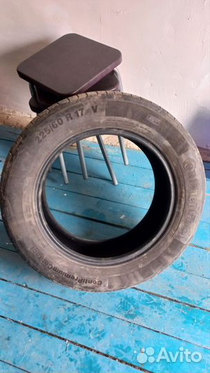 Continental ContiPremiumContact 225/60 R17 V