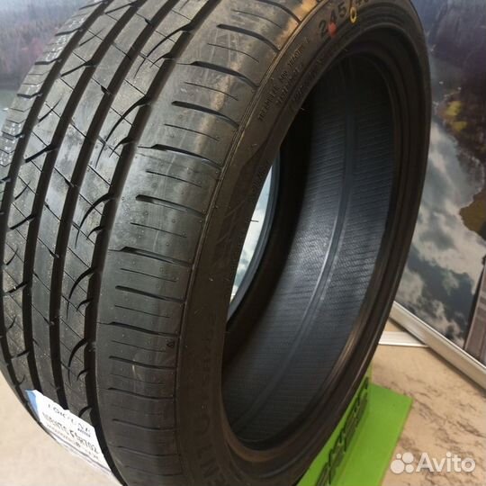 Fortune FSR702 235/40 R18 95Y