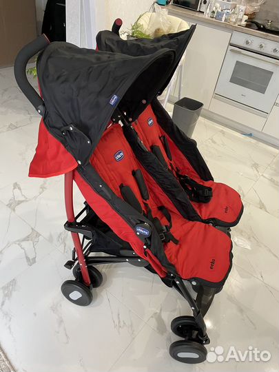 Коляска для двойни или погодок