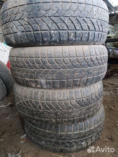Bridgestone WT17 2.25/4.5 R16 19B