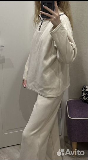 Костюм женский