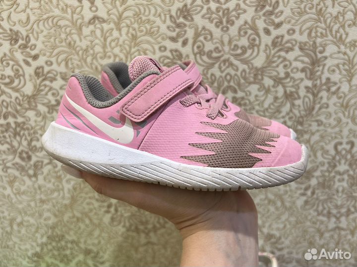 Кроссовки для девочки 26