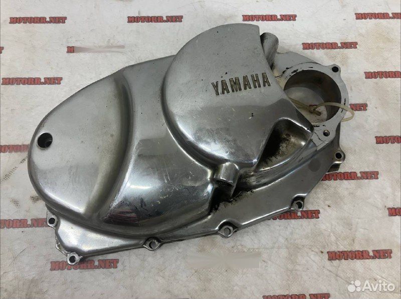 Honda XV400 87 крышка двигателя правая