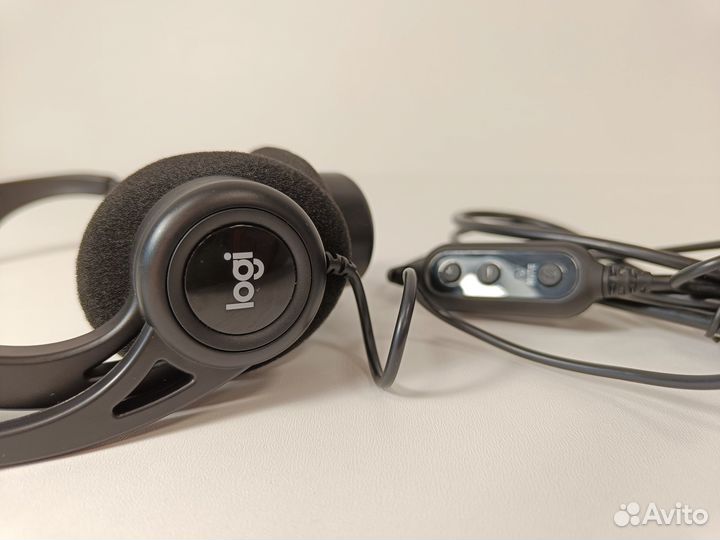 Компьютерная гарнитура Logitech 960 USB Headset