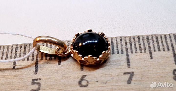 Золотая подвеска