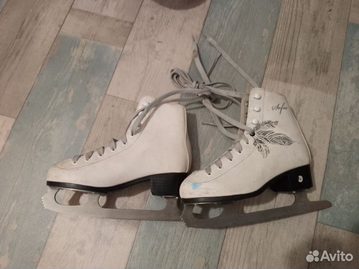 Коньки фигурные детские 34 размер
