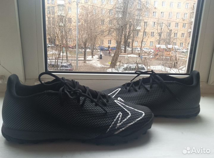 Футбольные бутсы.demix