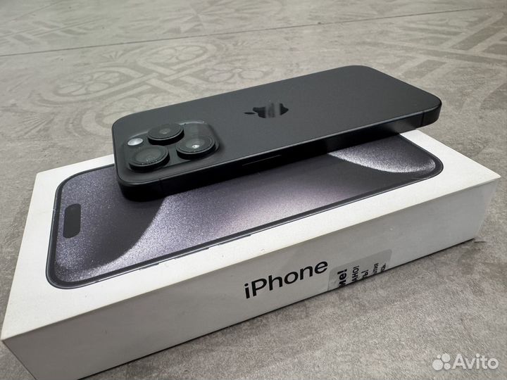 iPhone 15 Pro, 128 ГБ