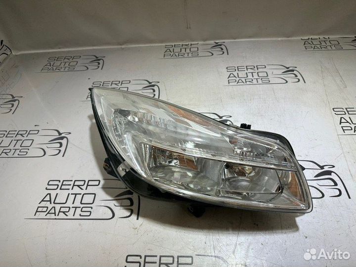 Фара правая Opel Insignia G09 A18XER 2009