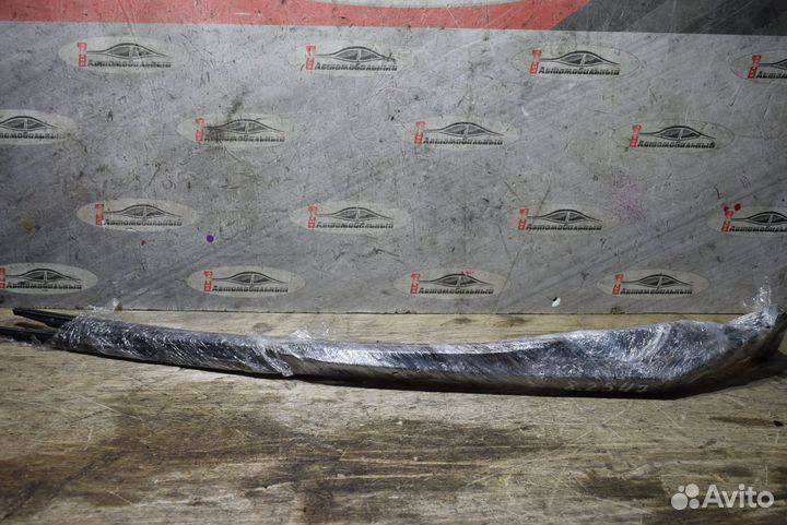 Поводок дворника c Honda Odyssey RA6 F23A