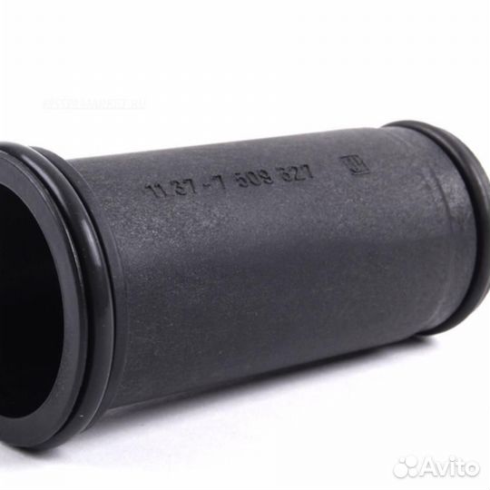 BMW 11 37 7 509 627 втулка свечного колодца