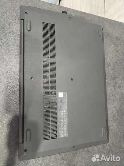 Ноутбук lenovo