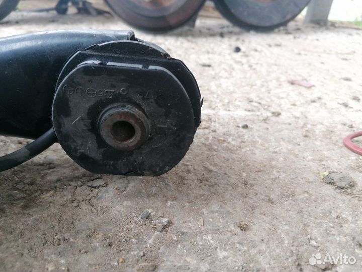 Балка подвески Suzuki Swift ZC11S M13A