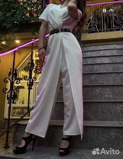 Комбинезон женский