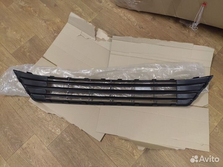 Решетка в бампер VW caddy 15