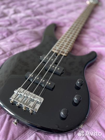 Гитара бас trbx174 black Yamaha