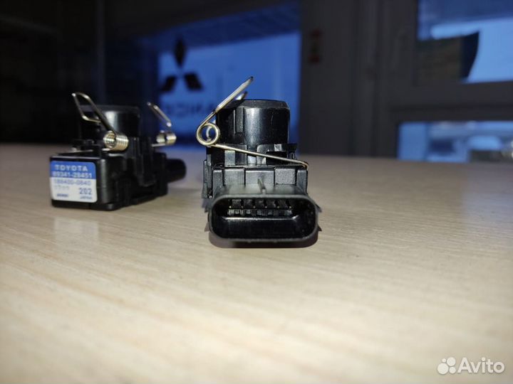 Датчик парковки Toyota Land Cruiser, 200 (2007—