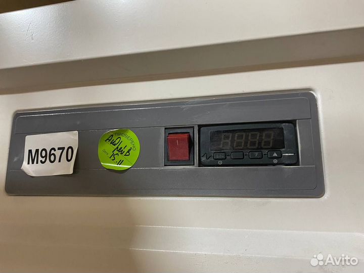 Морозильный шкаф