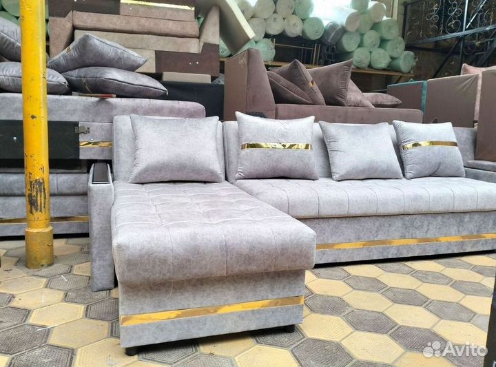 Угловой диван раскладной на заказ